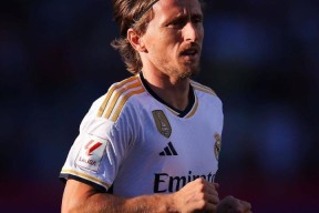 爱游戏体育-Ming在皇家马德里比赛中突破纪录，关键助攻引发热议！的简单介绍