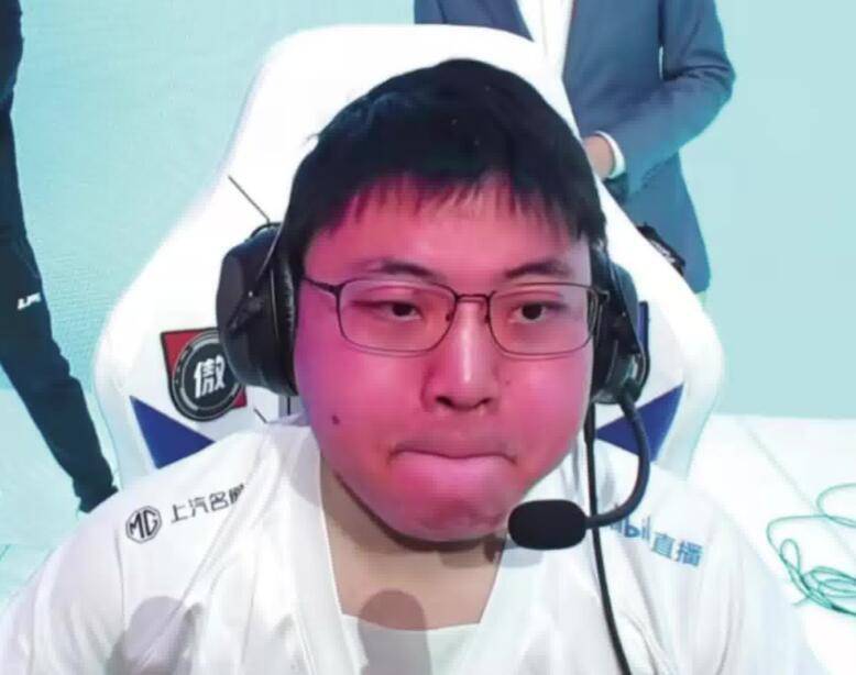  Uzi在公牛比赛中表现优异，爆冷引发热议！再创辉煌时刻