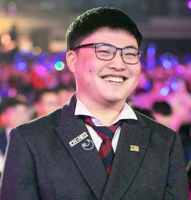  Uzi在公牛比赛中表现优异，爆冷引发热议！再创辉煌时刻